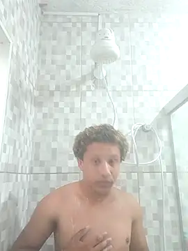 Nicolaskribeiro online show from 11/09/25, 12:53