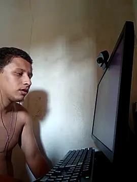 Nicolaskribeiro online show from 04/01/26, 07:44