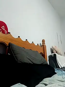 Nicolaskribeiro online show from 11/22/25, 07:02