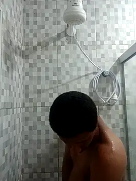 Nicolaskribeiro online show from 09/11/25, 12:32