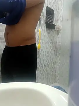 Nicolaskribeiro online show from 10/31/25, 10:05