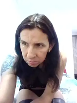 Cameron puppy online show from 11/08/25, 01:42