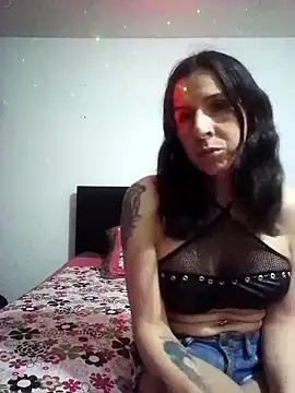 Cameron puppy online show from 10/28/25, 06:01