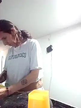 Cameron puppy online show from 11/10/25, 06:57