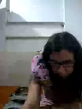 Cameron puppy online show from 04/04/26, 05:36