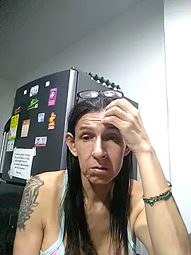 Cameron puppy online show from 07/05/26, 04:19