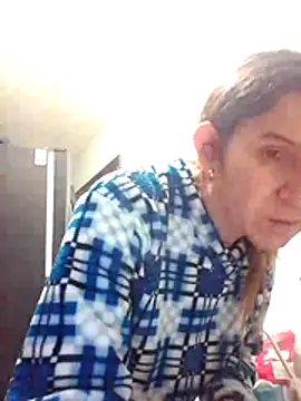 Cameron puppy online show from 10/10/25, 04:52