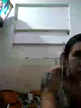 Snapshot of Cameron_puppy chatting on 05/07/26, 05:27 Cameron puppy online show from 05/07/26, 05:27
