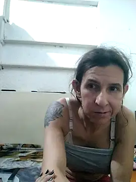 Snapshot of Cameron_puppy chatting on 05/24/26, 10:31 Cameron puppy online show from 05/24/26, 10:31