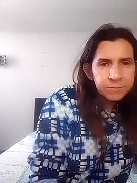 Cameron puppy online show from 10/06/25, 01:12