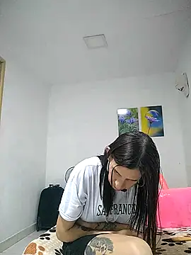 Cameron puppy online show from 06/19/26, 05:57