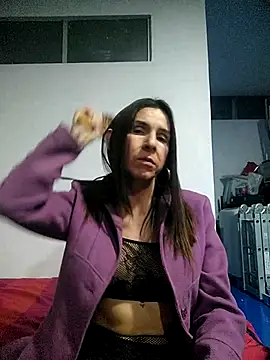 Cameron puppy online show from 06/14/26, 04:46