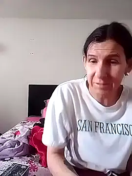 Cameron puppy online show from 10/25/25, 02:07