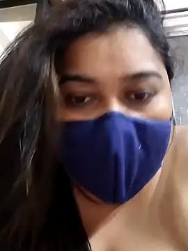 indianlisa5 online show from 05/04/26, 08:00