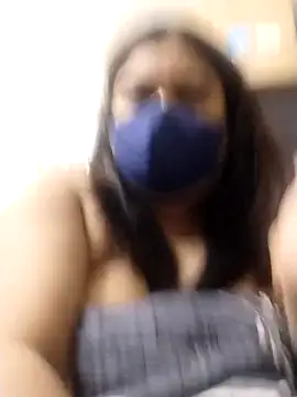 indianlisa5 online show from 05/18/26, 07:40