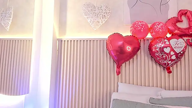 daiana curly online show from 02/14/26, 08:09