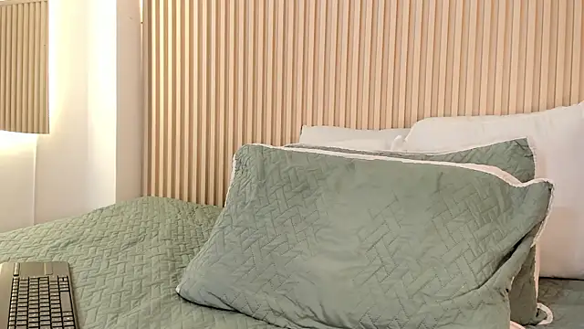 daiana curly online show from 03/13/26, 08:58