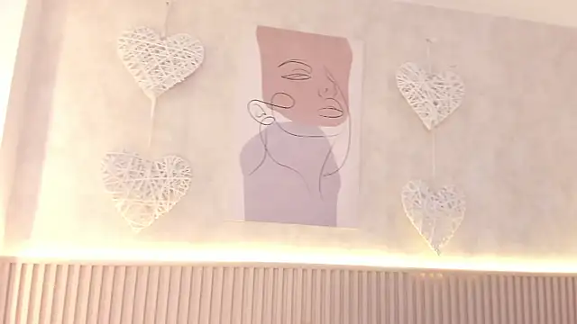 daiana curly online show from 01/13/26, 07:40