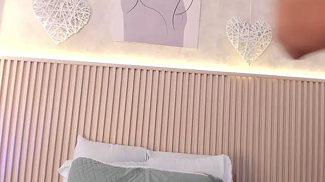 daiana curly online show from 01/07/26, 07:52