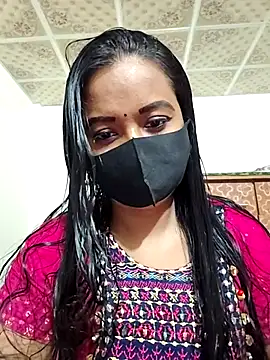 Snapshot of Dil-Ka-Radhika chatting on 10/13/25, 01:23 Dil-Ka-Radhika online show from 10/13/25, 01:23