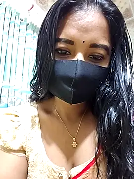 Snapshot of Dil-Ka-Radhika chatting on 11/18/25, 01:10 Dil-Ka-Radhika online show from 11/18/25, 01:10