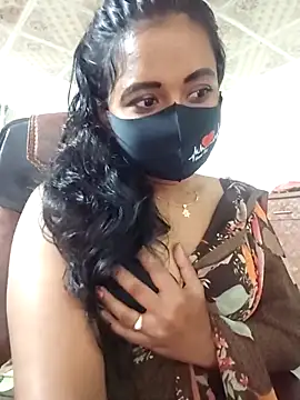 Snapshot of Dil-Ka-Radhika chatting on 10/21/25, 01:43 Dil-Ka-Radhika online show from 10/21/25, 01:43