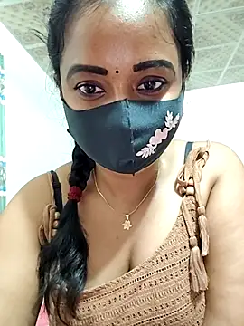 Snapshot of Dil-Ka-Radhika chatting on 10/16/25, 02:36 Dil-Ka-Radhika online show from 10/16/25, 02:36