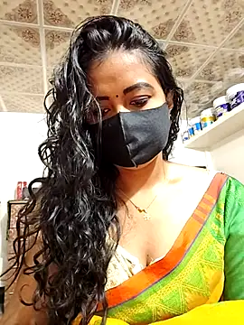 Snapshot of Dil-Ka-Radhika chatting on 10/26/25, 01:06 Dil-Ka-Radhika online show from 10/26/25, 01:06