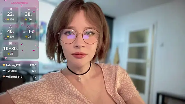 Snapshot of ms_christiana chatting on 10/03/25, 07:37 ms christiana online show from 10/03/25, 07:37
