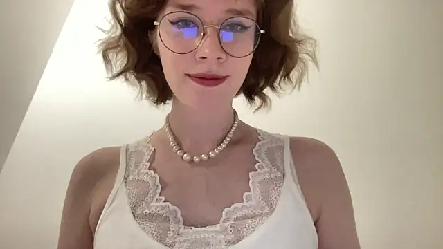 Snapshot of ms_christiana chatting on 06/14/26, 07:04 ms christiana online show from 06/14/26, 07:04