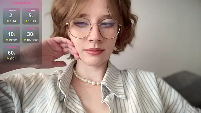 ms christiana online show from 11/24/25, 11:54