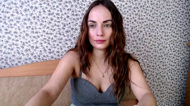 Tinadream20 online show from 10/01/25, 07:57