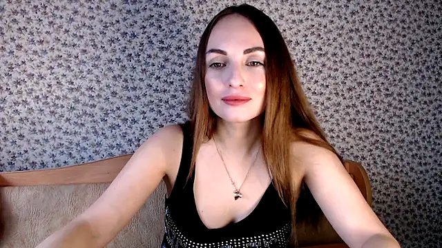 Snapshot of Tinadream20 chatting on 12/05/25, 10:36 Tinadream20 online show from 12/05/25, 10:36