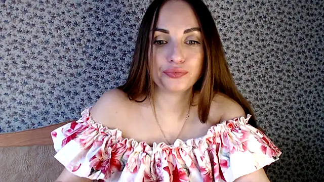 Snapshot of Tinadream20 chatting on 11/23/25, 08:46 Tinadream20 online show from 11/23/25, 08:46