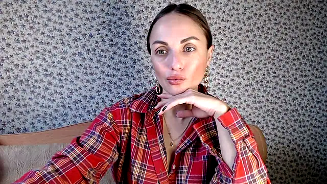 Tinadream20 online show from 09/18/25, 06:38