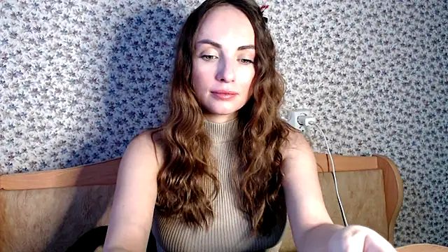 Snapshot of Tinadream20 chatting on 03/03/26, 05:47 Tinadream20 online show from 03/03/26, 05:47