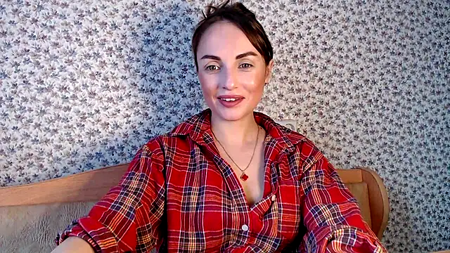 Tinadream20 online show from 04/09/26, 06:41