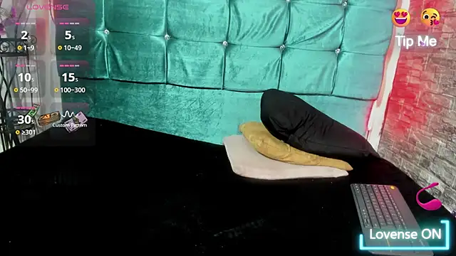 Cloee66 online show from 01/08/26, 01:50