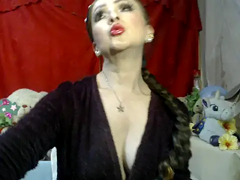 Snapshot of hottieperla chatting on 10/04/25, 06:53 hottieperla online show from 10/04/25, 06:53