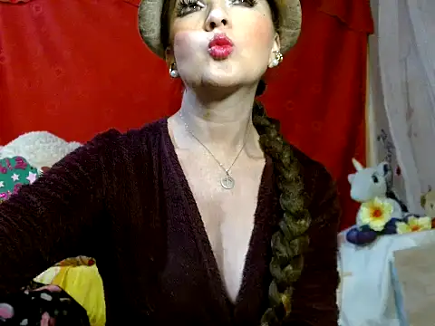 hottieperla online show from 03/24/26, 07:25