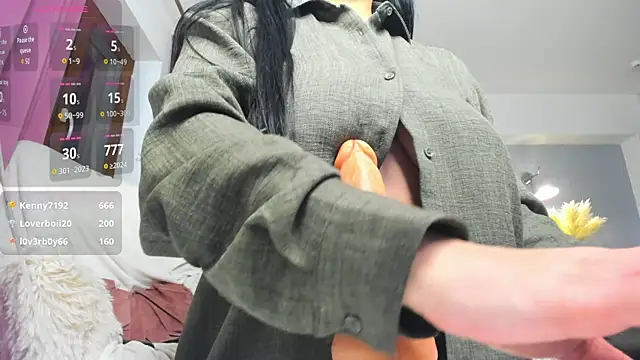 Awesome Jolie online show from 11/24/25, 06:30