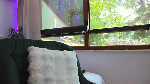 Awesome Jolie online show from 07/01/26, 09:42