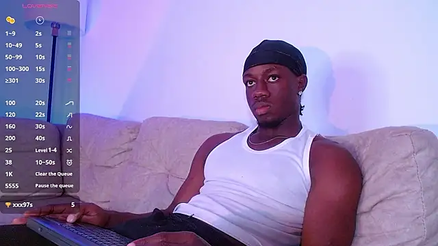 Snapshot of mike_wallace chatting on 02/14/26, 12:55 mike wallace online show from 02/14/26, 12:55