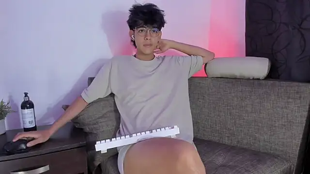 Alan26  online show from 03/15/25, 09:16