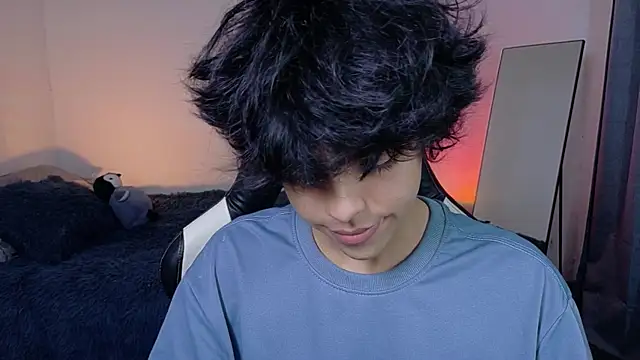 Alan26  online show from 04/01/26, 01:41