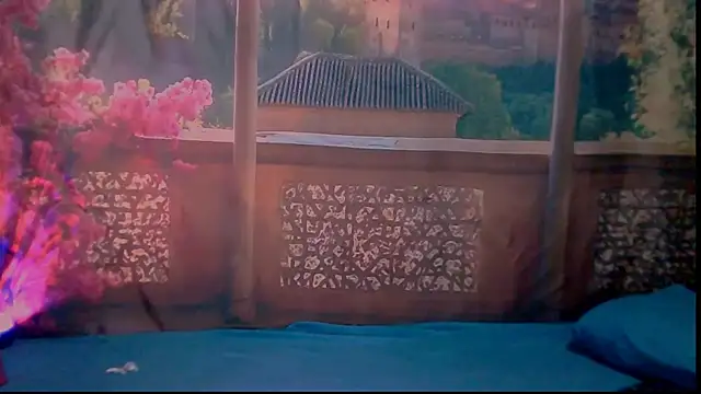 RoyalIndianCreamPuff online show from 09/21/25, 11:26