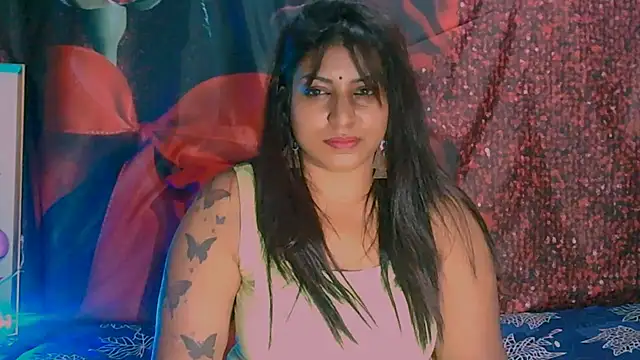 RoyalIndianCreamPuff online show from 02/06/25, 06:02