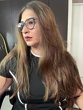 adara lennox online show from 02/07/26, 08:17