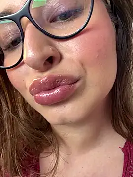 adara lennox online show from 04/06/26, 08:54