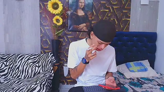 Harry jhonsson online show from 07/18/26, 01:03